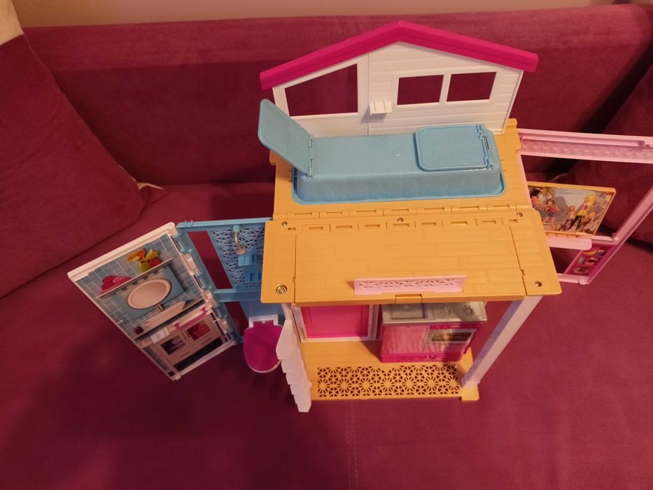 Domek Barbie firmy Mattel+ Lalka barbie Mattel z autem