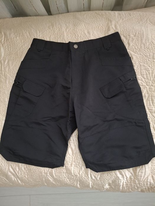 Чоловічі шорти. Нові.