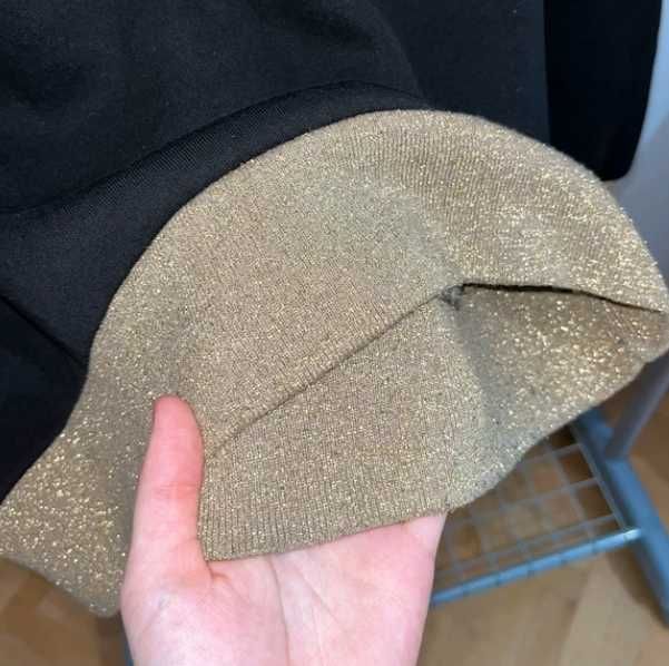 Czarna krótka bluza Maison Colette ze złotymi ściągaczami 100% bawełna M 38
