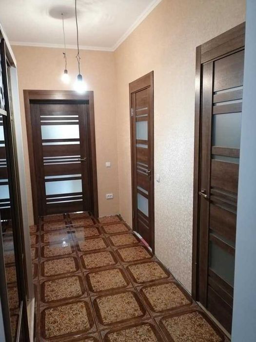 Межкомнатные двери. ЄВІДНОВЛЕННЯ.