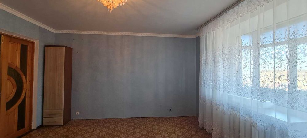 Продаж 3-кімнатної квартира-74 м²
