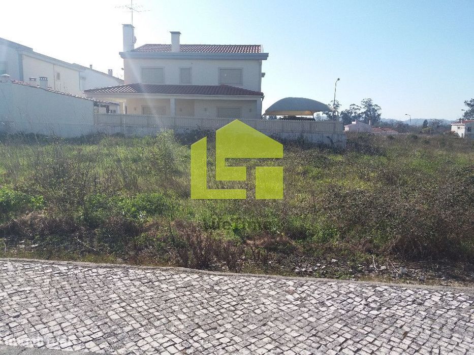 Terreno — Sebal E Belide, Coimbra