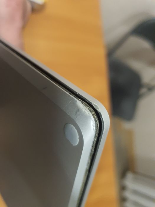 Microsoft surface laptop 2 (на запчастини)