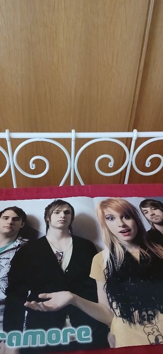 Poster Paramore, novo