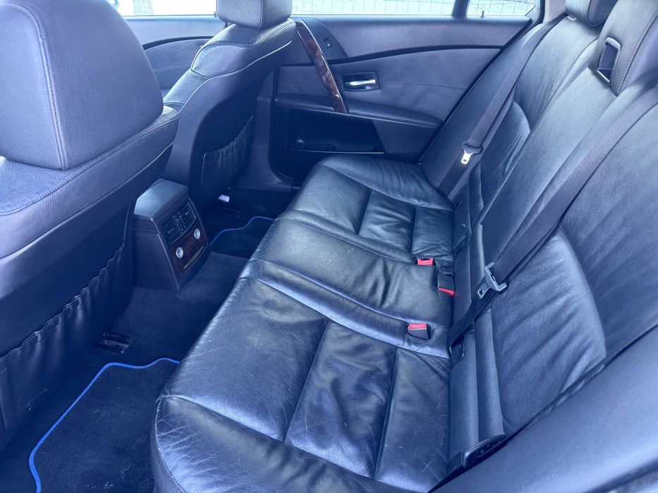 BMW e60/e61 3.0 diesel m57 218km, manual