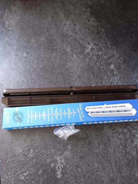 Провітрювач для вікна