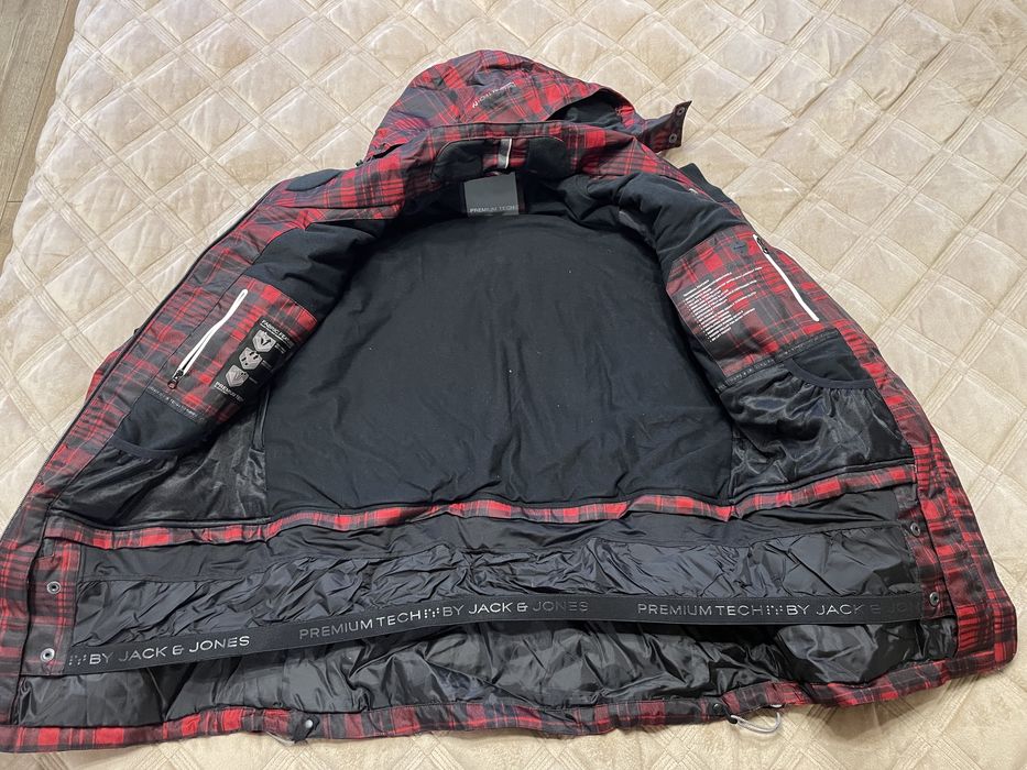 Жіноча зимова (лижна) куртка