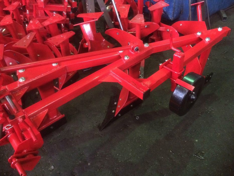 Плуг  Wirax 2 на 25