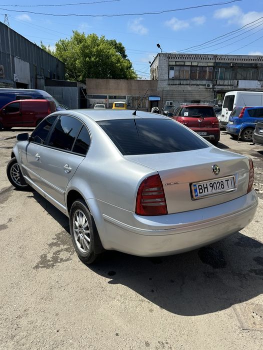 Škoda Super b в отличном состоянии!