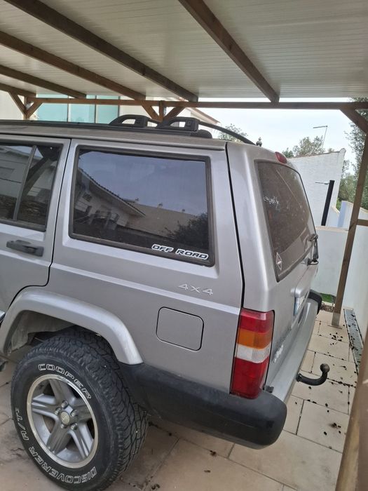 Jeep Cherokee XJ 2.5 TD