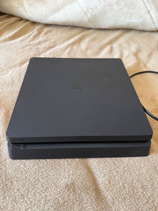 PlayStation 4 consola com o comando