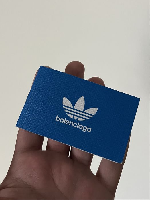 Bola de Basket Balenciaga x Adidas Basketball