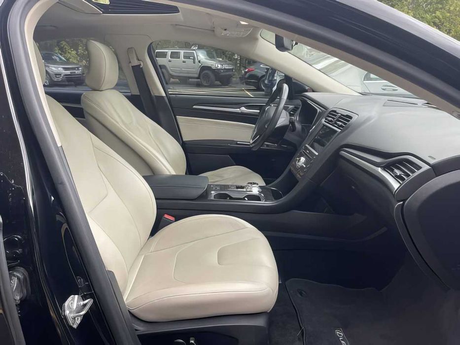 Ford Fusion      2018