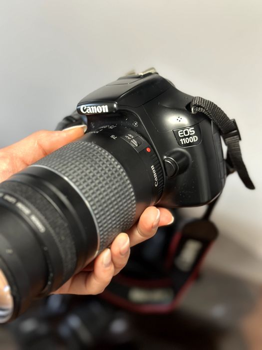 Canon EOS 1100D + 2 Objetivas + Carregador