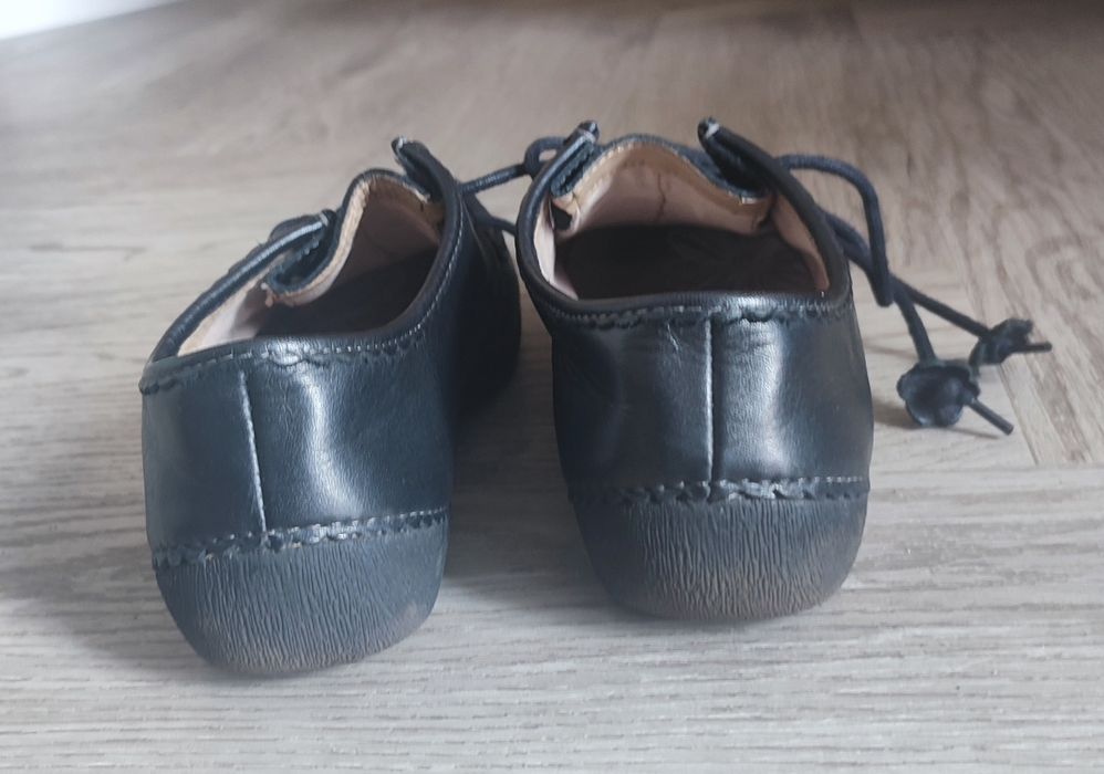 Clarks_półbuty czarne_ rozmiar 5_skóra naturalna