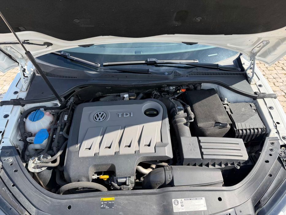 VW Eos 2.0 TDI Cabrio 2014 • Nacional • Full Extras • Estado Impecável