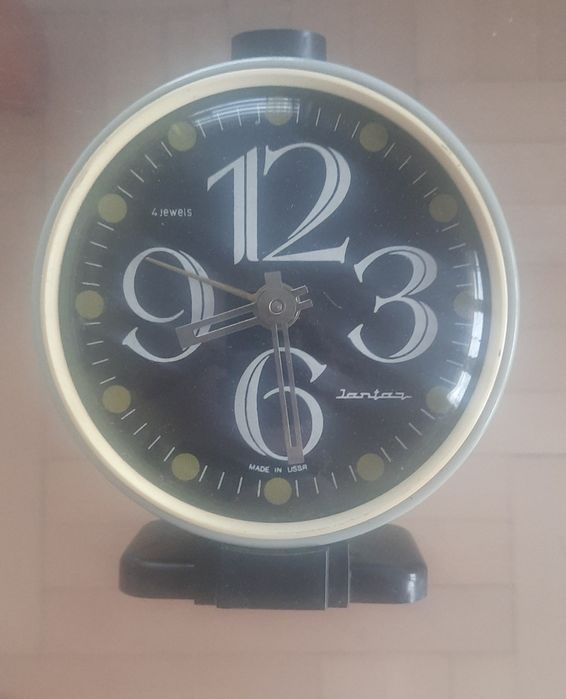 Zegar budzik Jantar PRL