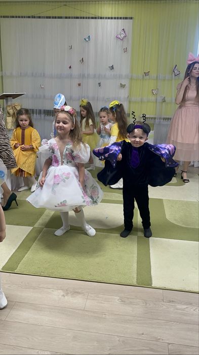 Продам платтячко розочки