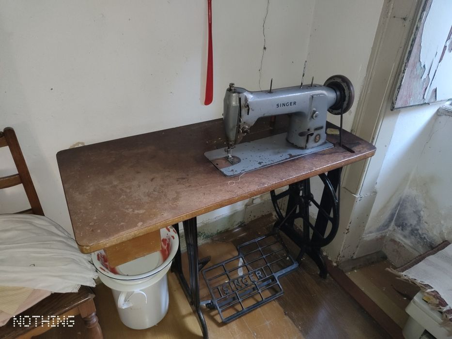 Máquina de costura Singer