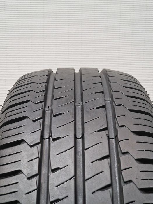 [Como Novos] 2 Pneus 225/65R16C HANKOOK