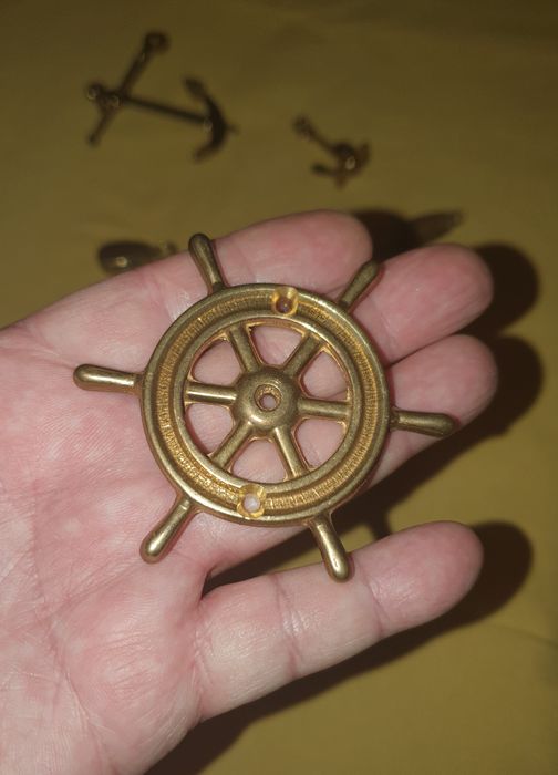 Conjunto de Miniaturas Náuticas Antigas em Latão (6 peças)