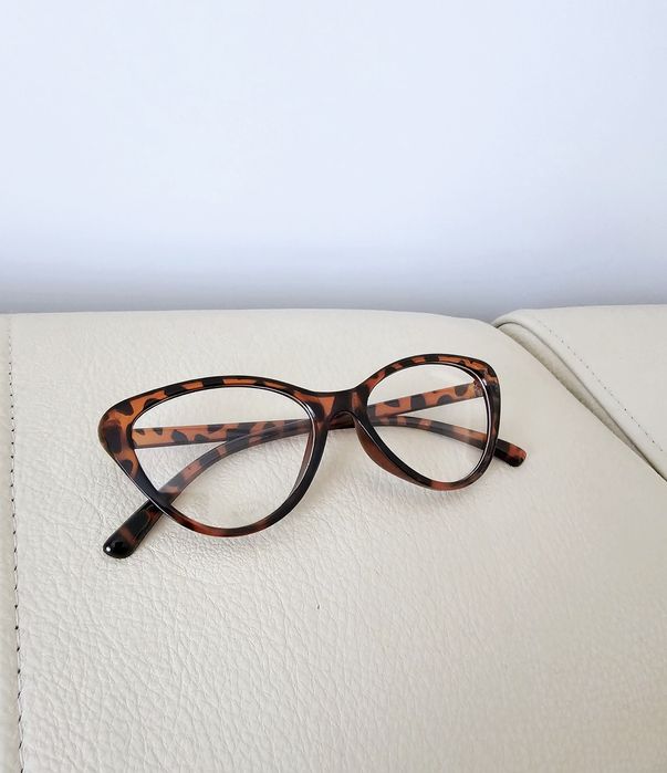 Nowe oprawki w panterkę