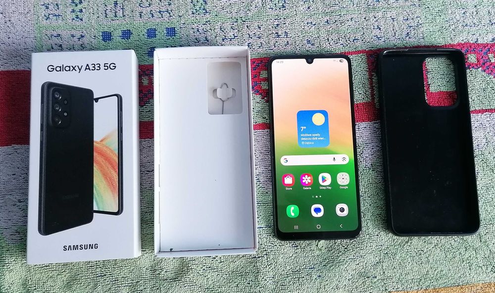 Samsung A33 5G 128GB/6GB RAM stan idealny z zestawem