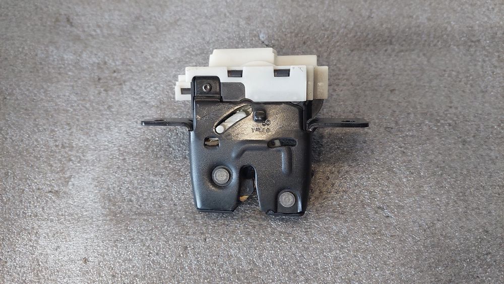 Fechadura / fecho da mala RENAULT Clio III (BR0/1, CR0/1)