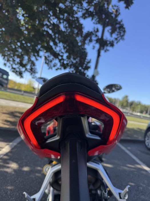 Ducati Streetfighter V2 900km 9/2024