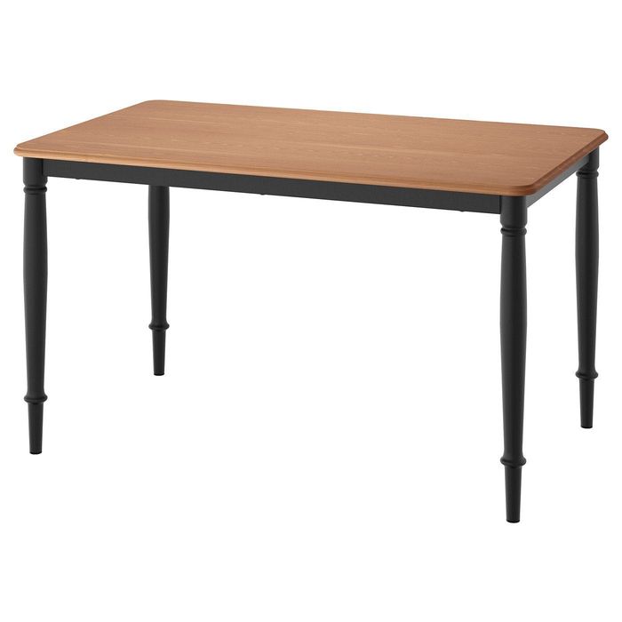 Conjunto mesa e 4 cadeiras