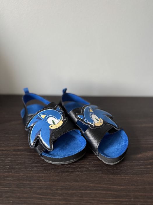 Босоніжки h&m із соніком, 26 розмір