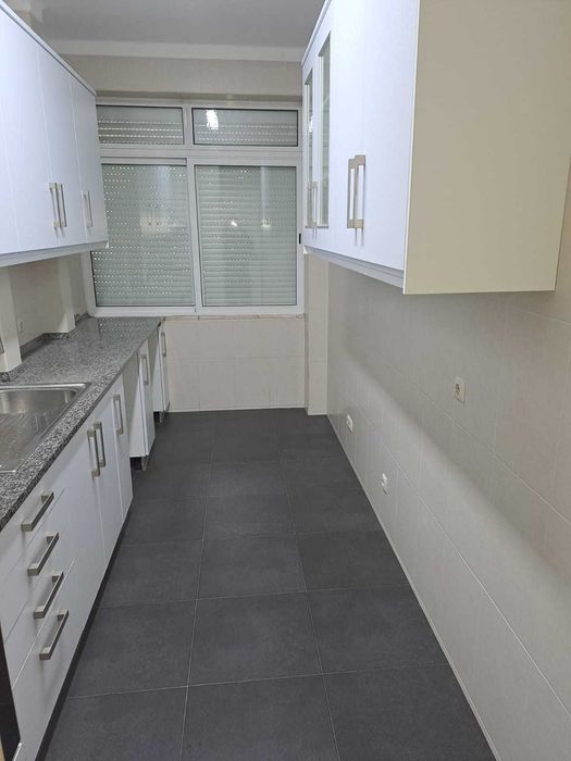 Apartamento T3 em Bom estado