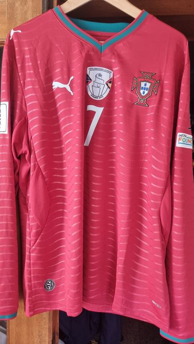 Camisola de portugal  do cristiano  ronaldo  comprada na loja de portu