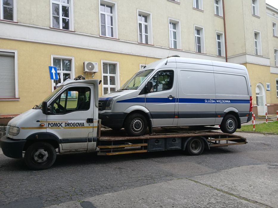 Renault Mascott 65 ładowność 3600kg pomoc drogowa laweta najazd