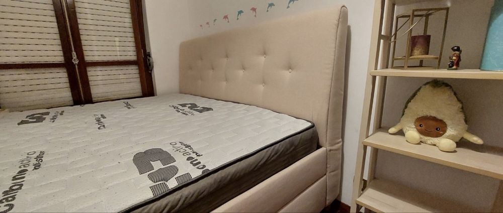 Cama de casal ikea com 4 gaveteiro
