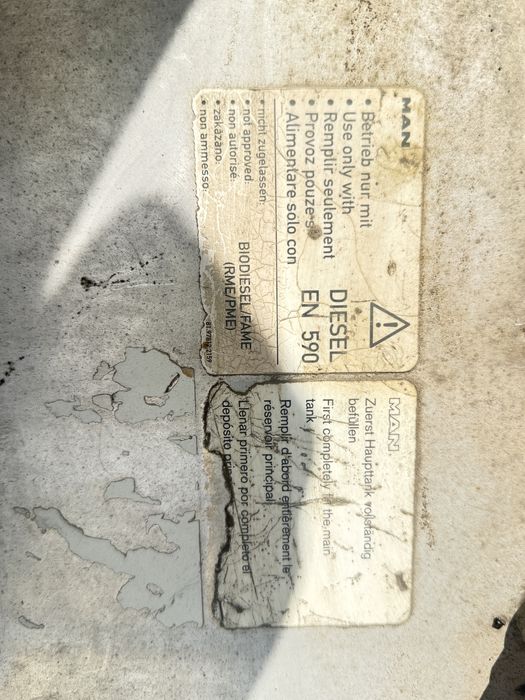 DEPOSITO DE COMBUSTIVEL CAMIAO MAN TGX ANO 2019 0006X-KG62