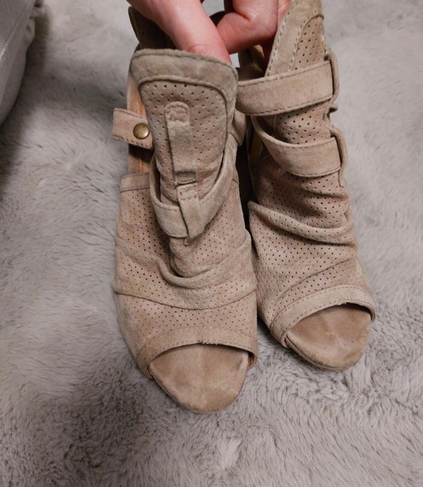 Buty sandały Reserved