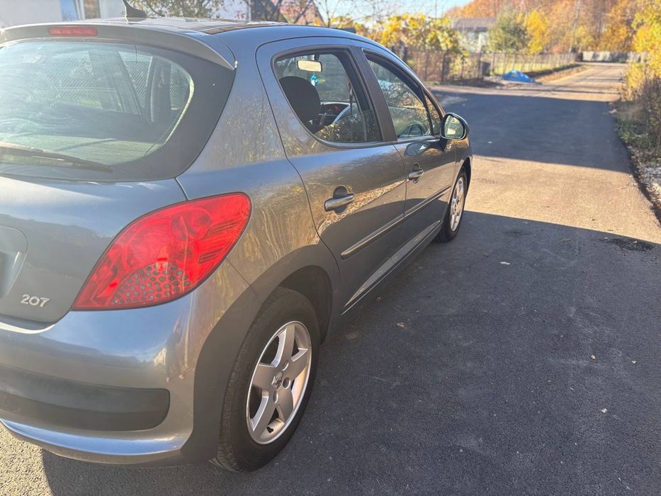 Продам peugeot 207