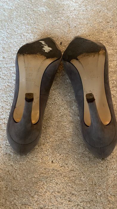 Sapatos de salto em camurca Zilian 39