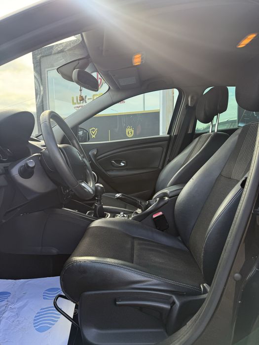 Renault Megane 1.5 DCI Dynamique S — photo 4