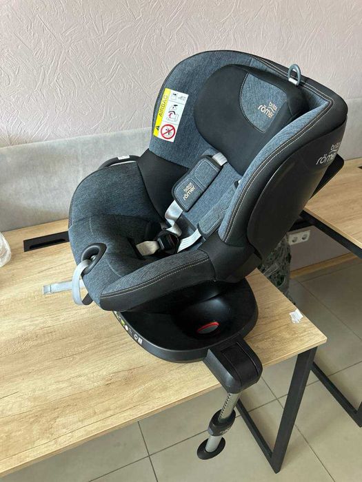 Продам автокрісло Britax Römer DUALFIX² R, колір Blue Marble, 2019 р.