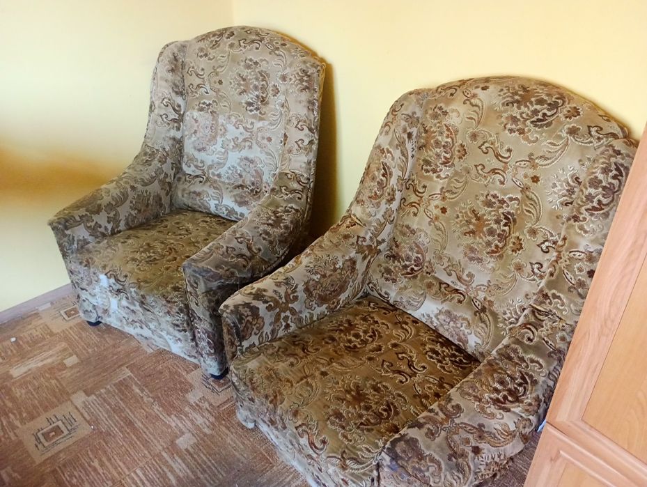 Fotele w dobrym stanie