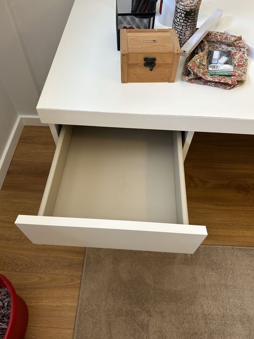 Secretária Malm Ikea
