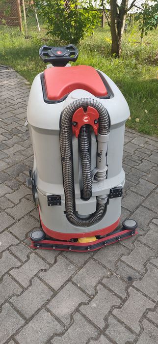 Szorowarka samojezdna Comac Innova 55BT. 2019r
