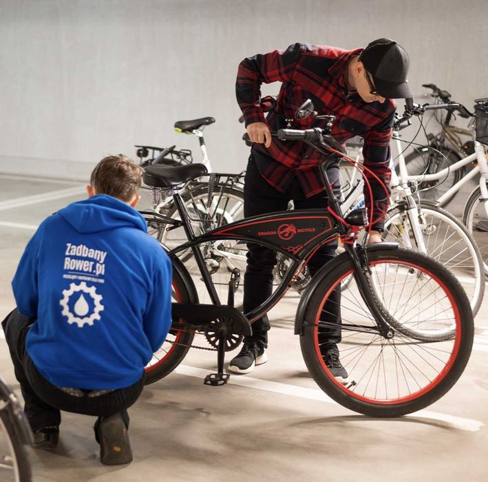 Rower - cruiser, stylowy, czarny, czerwony - odbiór osobisty