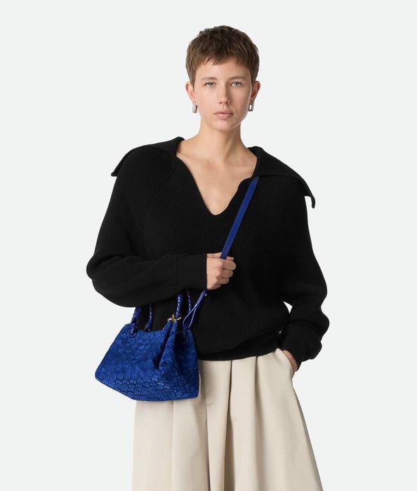 Bottega Veneta 2025!! Синяя замшевая плетеная сумка (21см). Сумочка