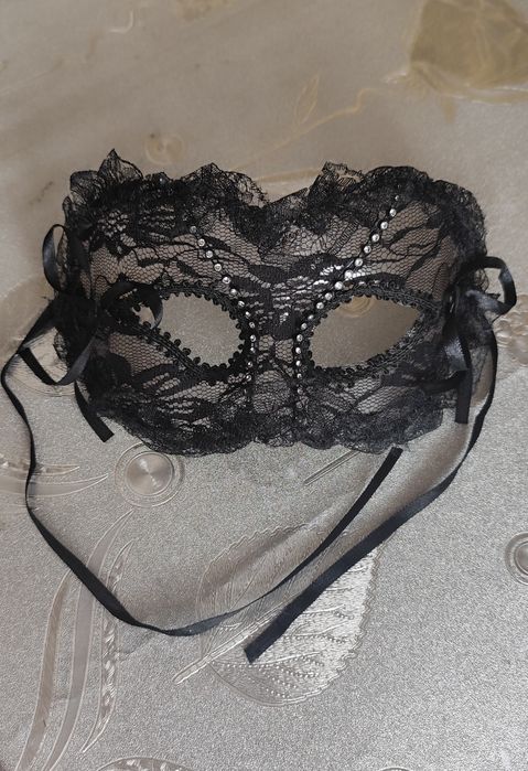 Карнавальная маска ажурная венецианская на Новый год, корпоратив