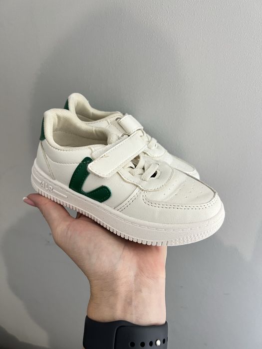 Стильні кросівки для хдопчика