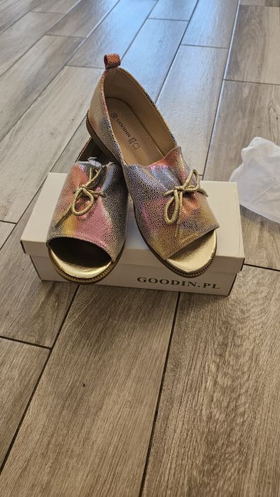 Buty damskie Goodin
