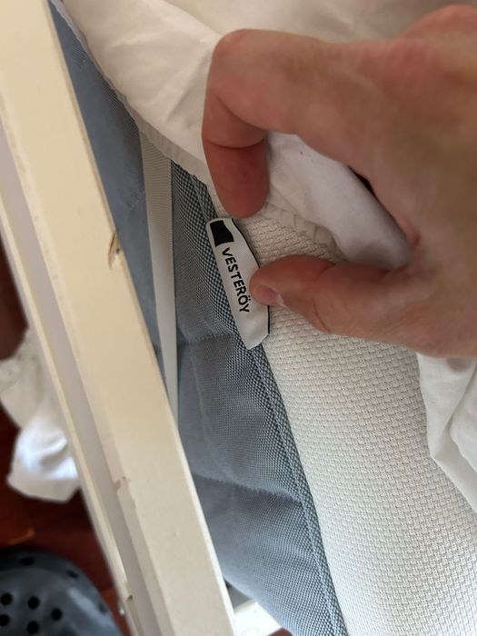 Cama Beliche Ikea Mydal com colchoes